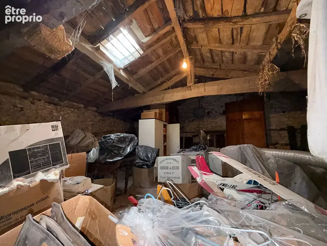 Garage / dépendance en pierre ? 140 m² développés ? fort potentiel de transformation - photo 8