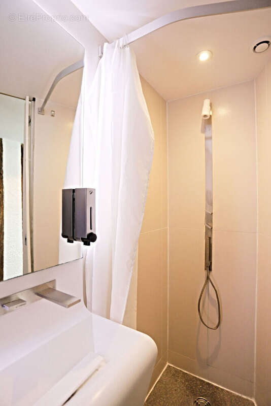 Appartement à PARIS-5E