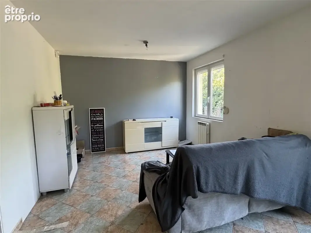 Venez découvrir chez CAZIN IMMOBILIER ce pavillon à vendre. Cette construction de qualité vous offre une entré - photo 3