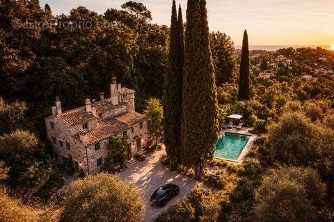 Maison à BIOT