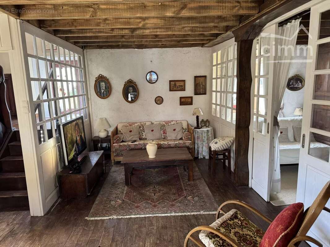 Maison de village en pierre - photo 7