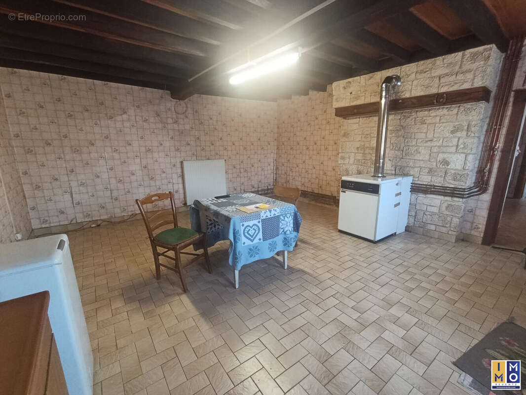 Maison 62 m² à Bengy-Sur-Craon  - photo 2