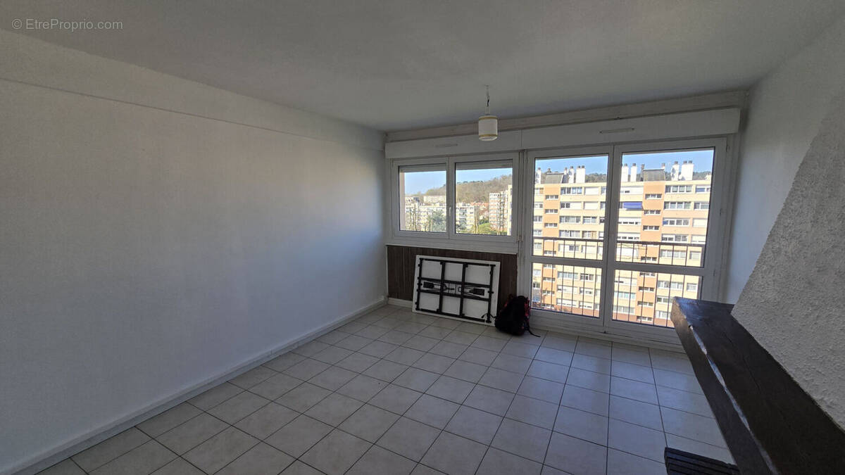 Appartement à AVON