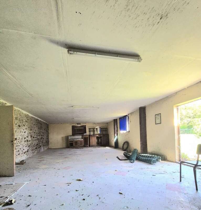 Maison à RUILLE-LE-GRAVELAIS