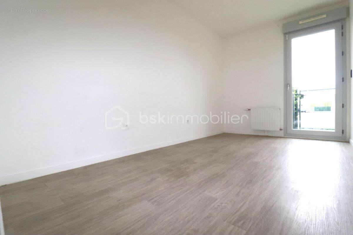 Appartement à EGLY