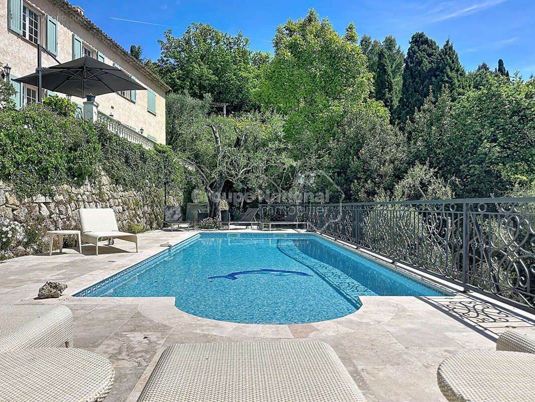 Cabris, Bastide provençale 220 m² Vue mer & lac de St-Cassien, grand terrain, aucun travaux - photo 18