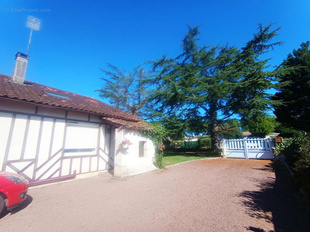 Belle villa de style Basque contemporain - photo 26