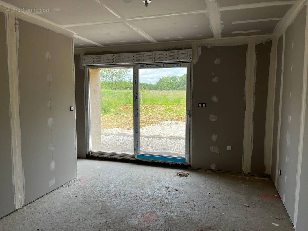 Appartement à vendre à Botans  - photo 2