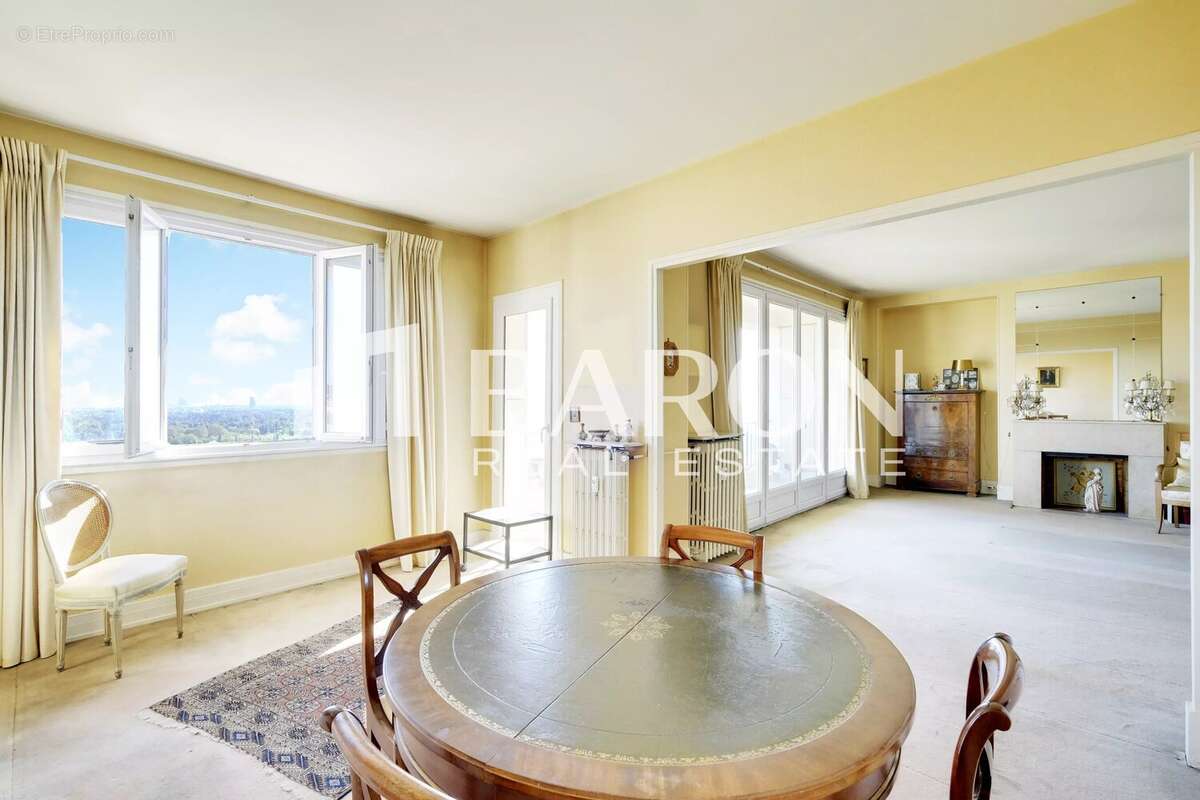 Appartement à SAINT-CLOUD