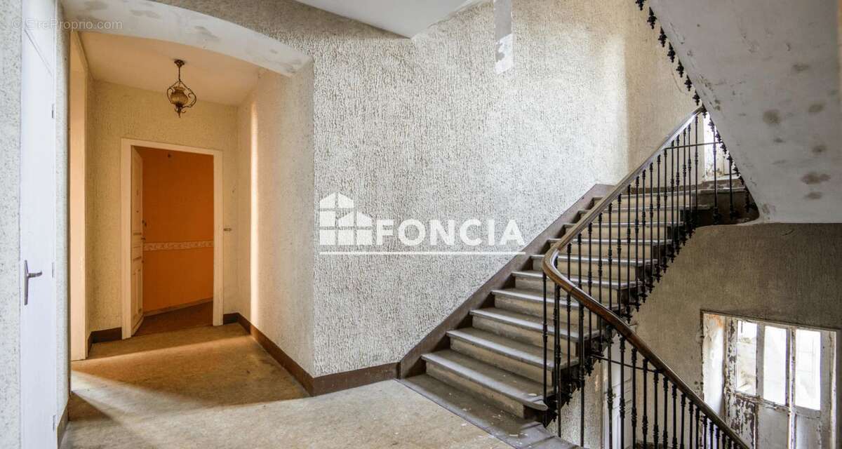 Appartement à AUBIN