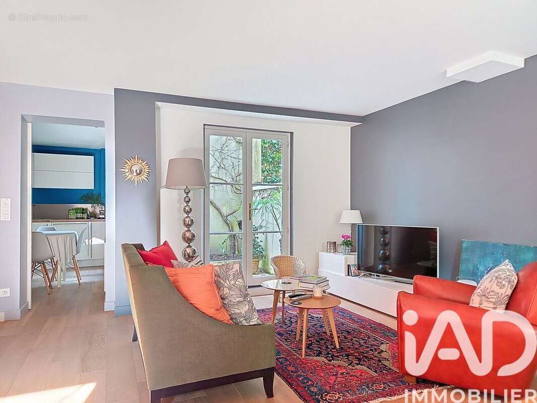 Photo 2 - Maison à MARLY-LE-ROI