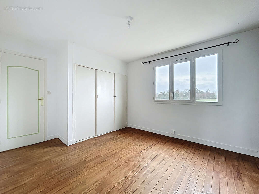 Appartement à PONT-HEBERT