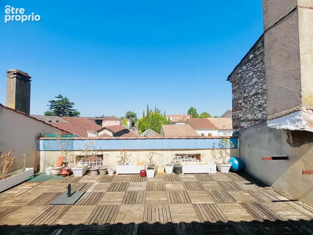 Eysses, maison de ville avec jardinet et terrasse - photo 2