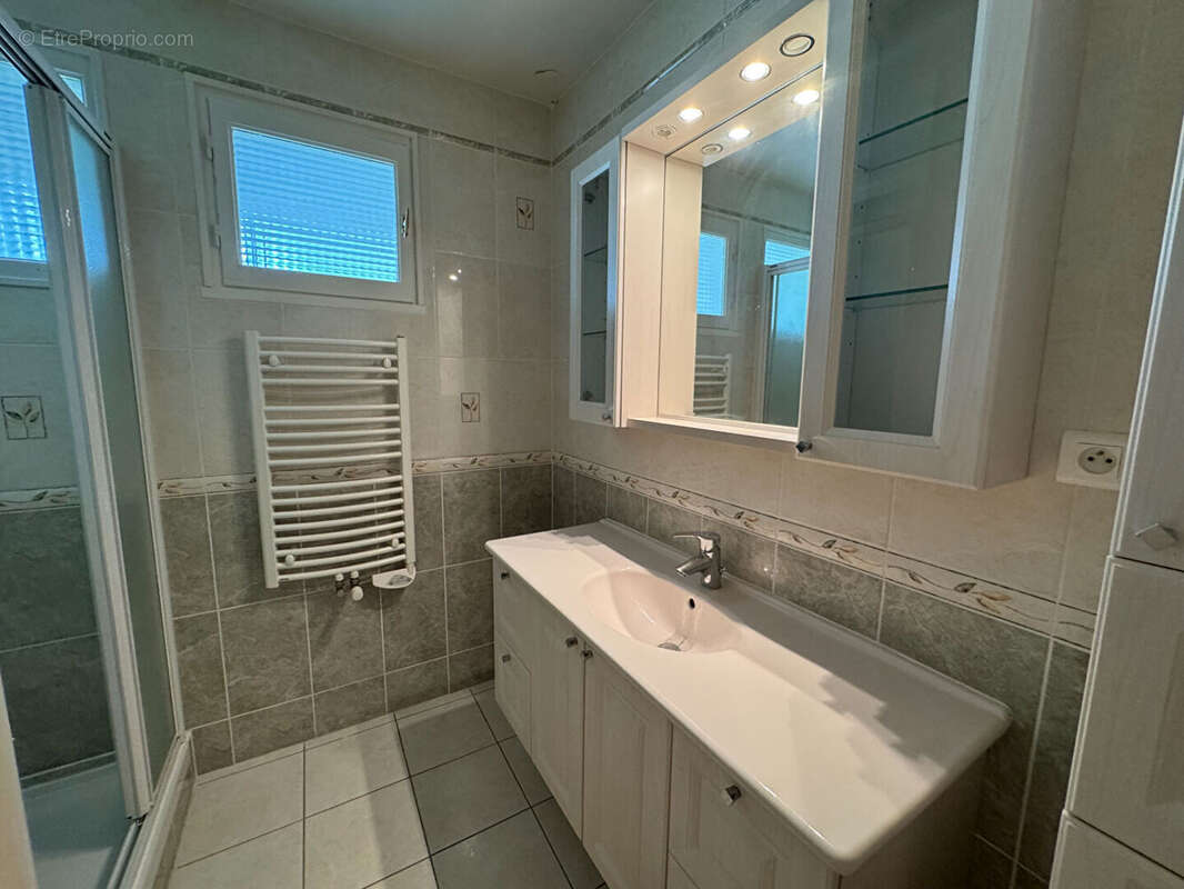 Appartement à LONS-LE-SAUNIER