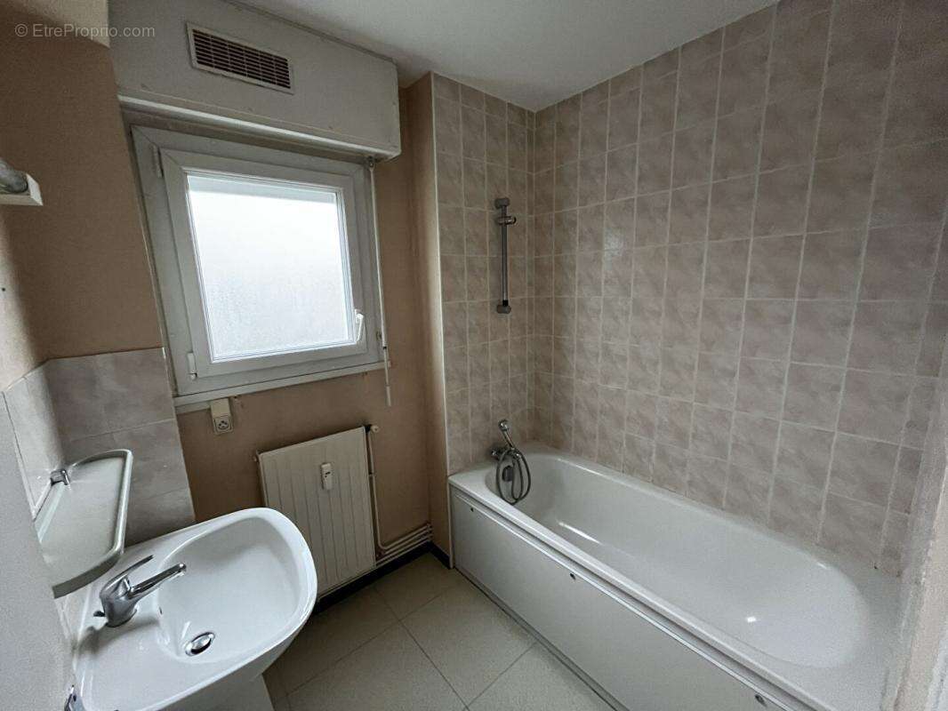Appartement Les Ponts De Ce 4 pièce(s) 71 m2 - photo 12