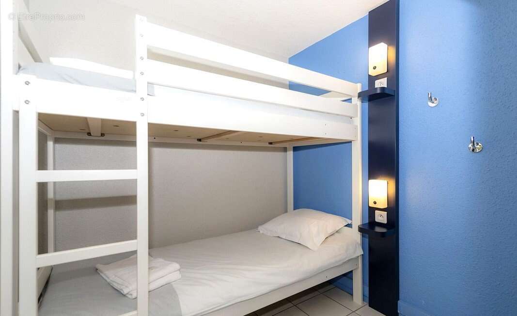 Appartement à BERRIAS-ET-CASTELJAU