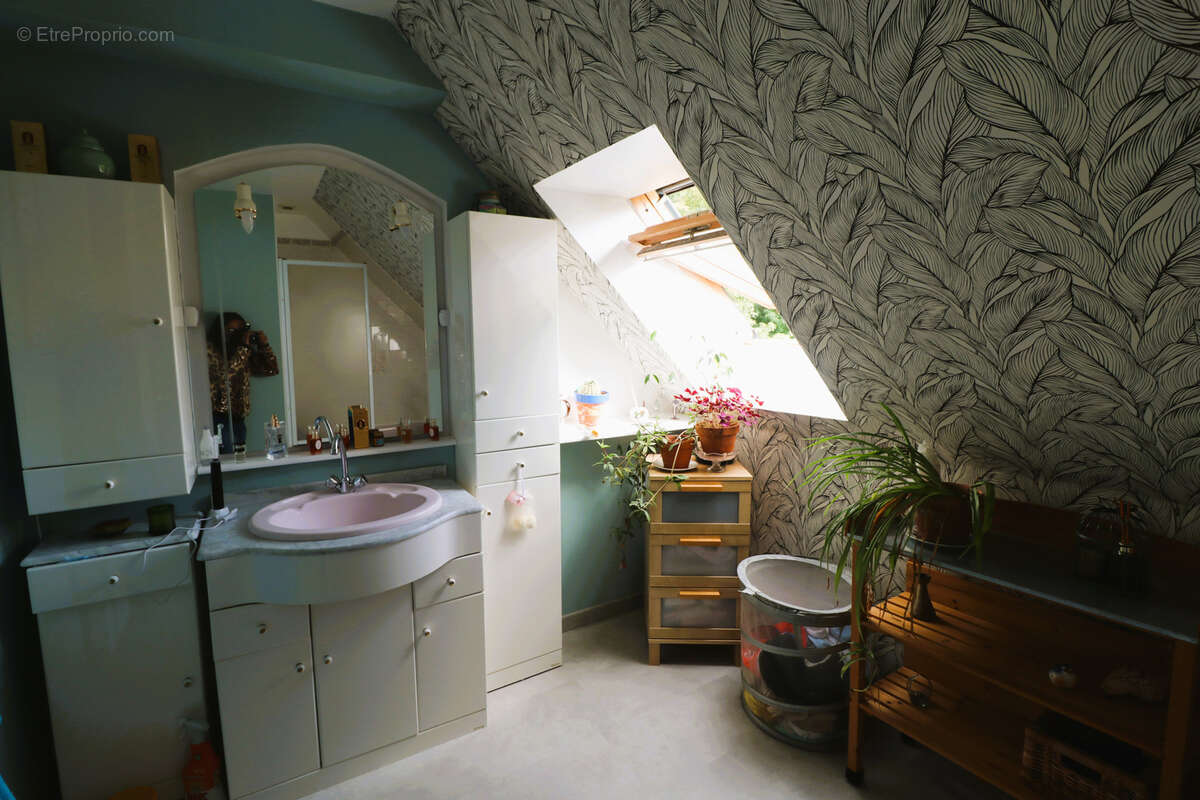 Maison à VER-LES-CHARTRES