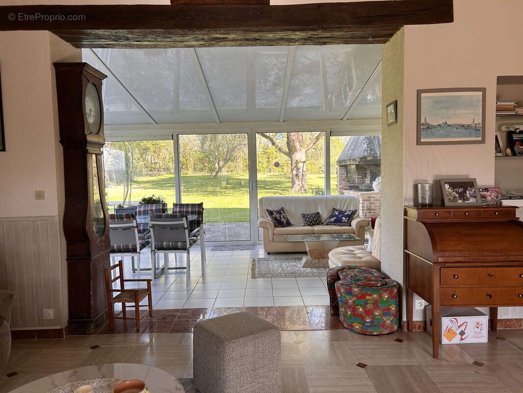 Maison à SENNEVIERES