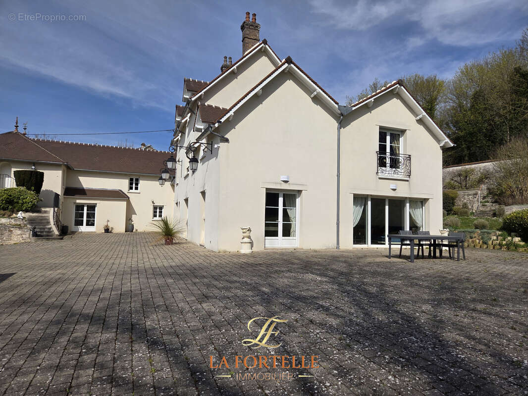 Maison à VETHEUIL