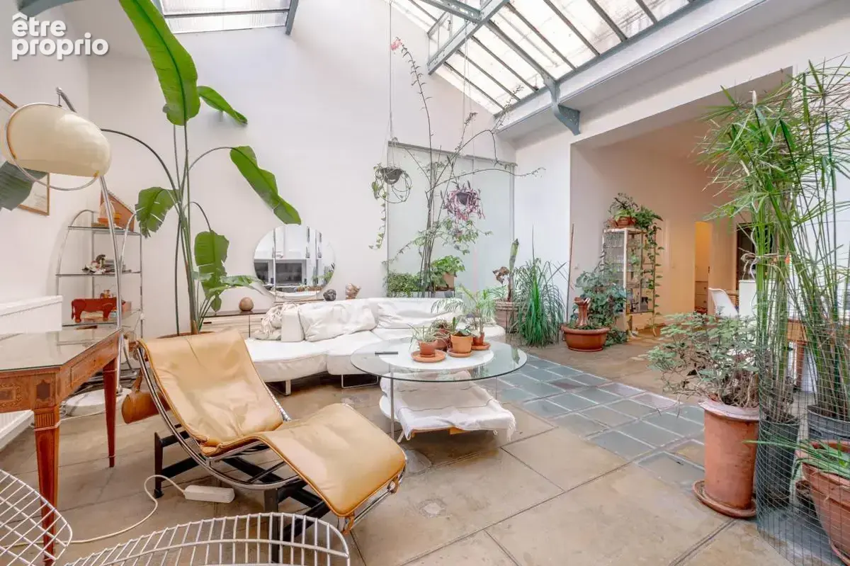 Paris 9 - loft d'exception sous verriere avec commercialite - photo 3