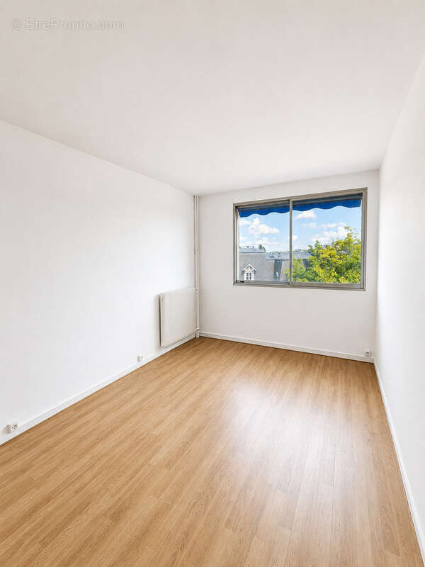 Appartement à LE PERREUX-SUR-MARNE