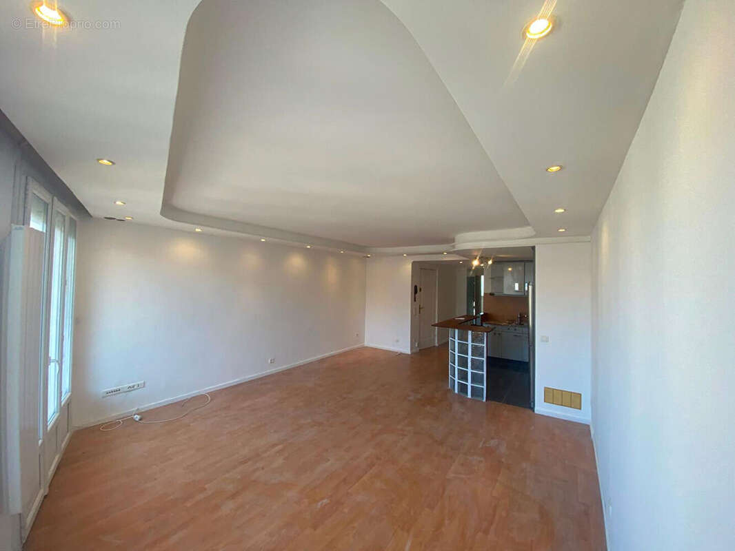 Appartement Sète  quartier théâtre 3 pièce(s) 70 m2 avec grand balcon et ascenseur - photo 5