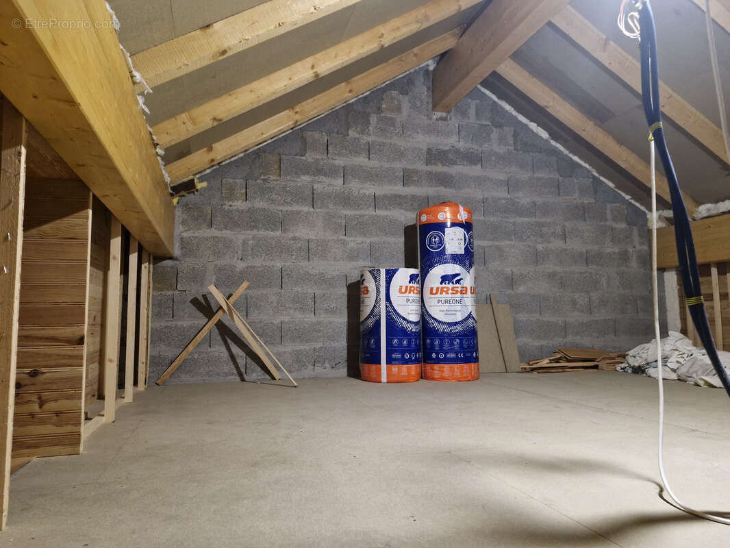 Appartement à ALLINGES