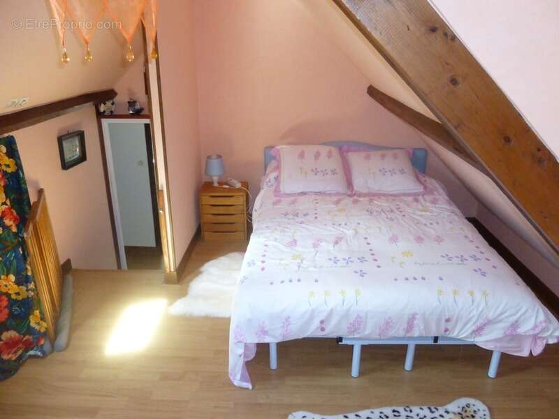 Maison à MANNEVILLE-SUR-RISLE