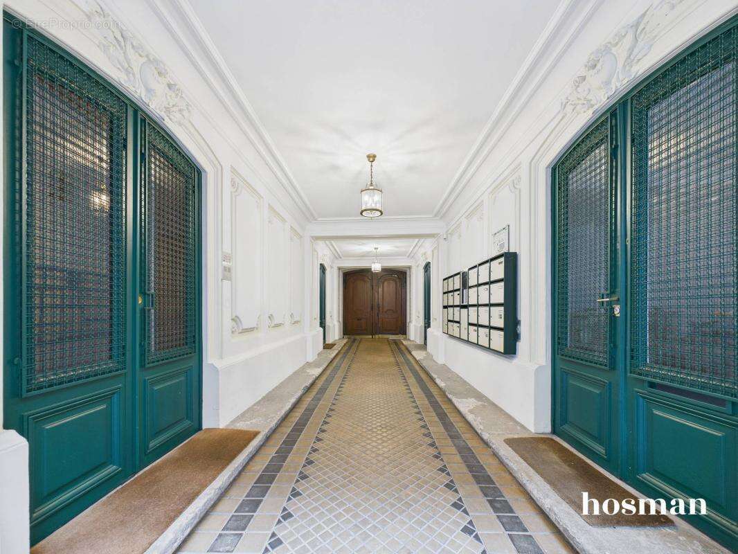 Appartement à PARIS-9E