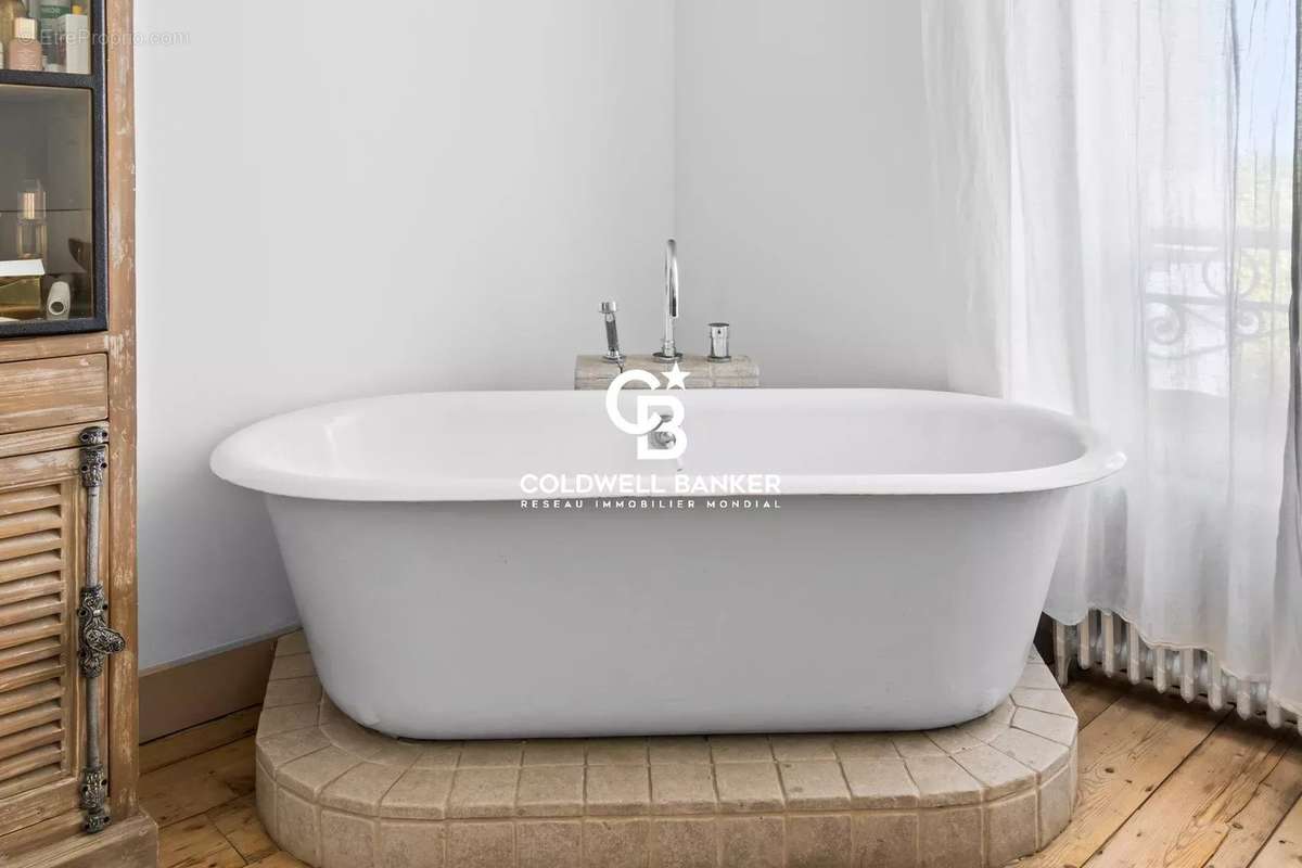 Maison à LE VESINET