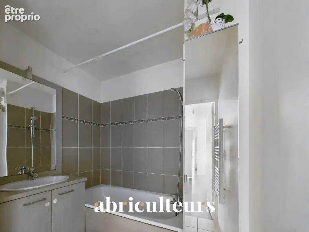 Splendide appartement de 86 m² avec de superbes extérieurs - Villeneuve-la-Garenne (92390) - photo 11