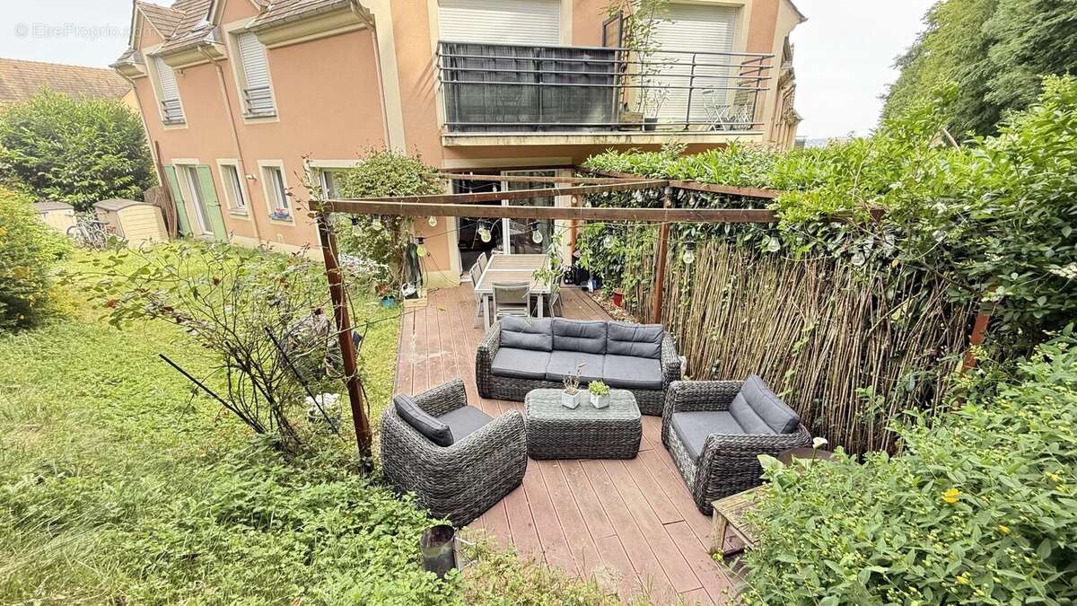 Appartement à MONTSOULT