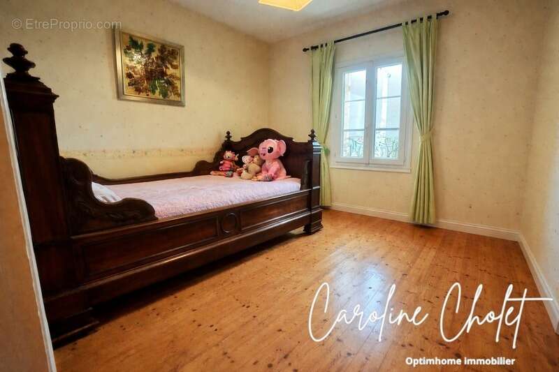 Maison à SAINT-EMILION