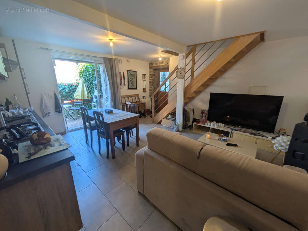 Ensemble immobilier avec deux logements et local   Bas Pont-Scorff - photo 14