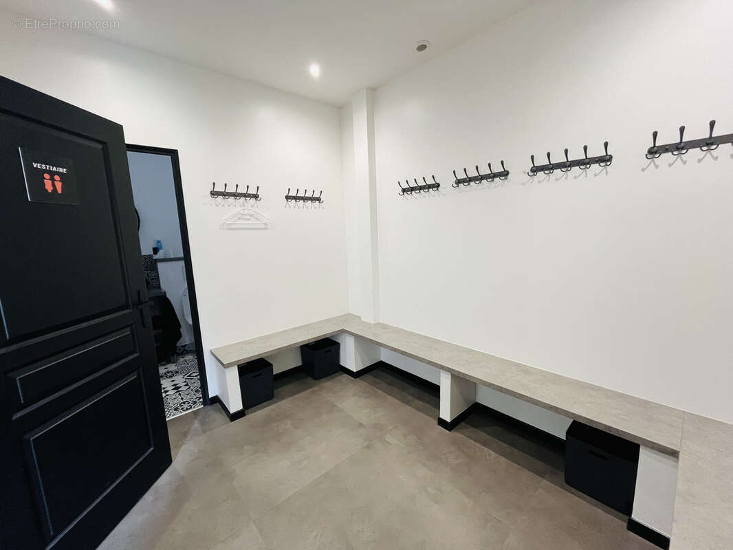 Commerce à SANARY-SUR-MER