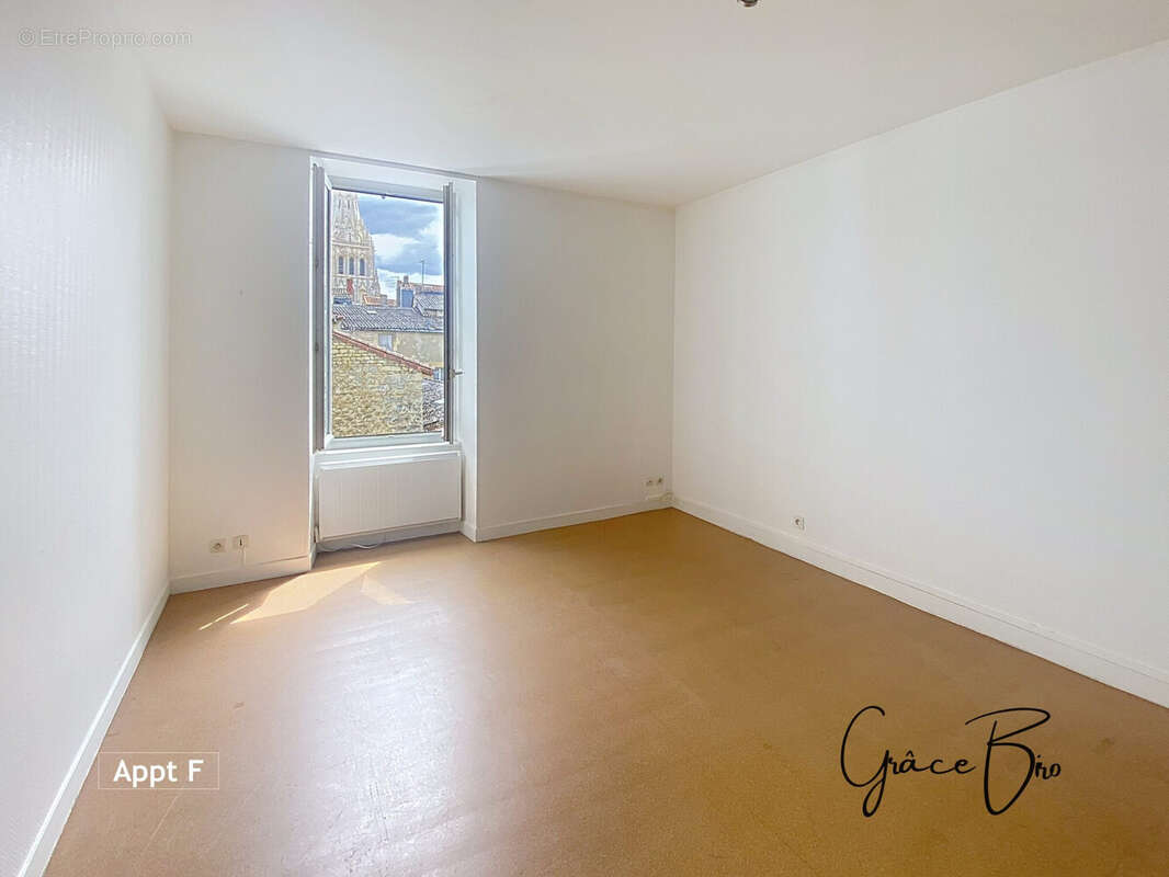 Appartement à SAINT-MAIXENT-L'ECOLE