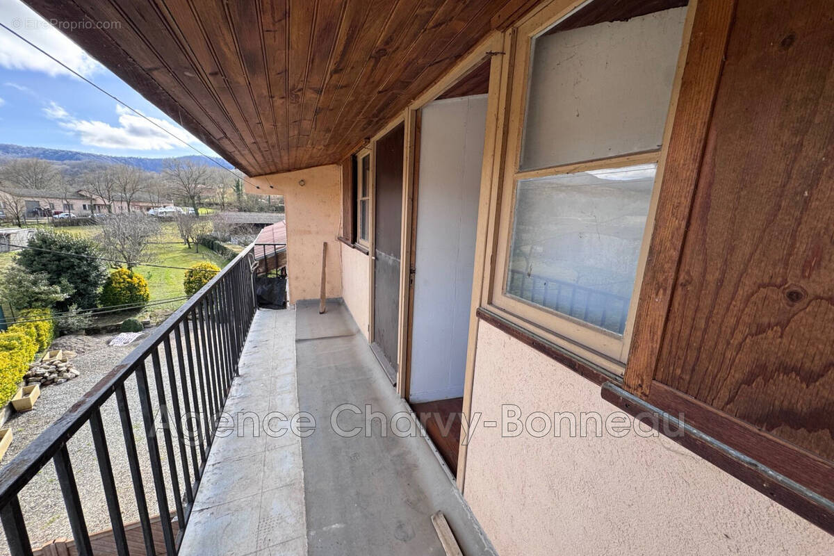 Maison à MONTJOIE-EN-COUSERANS