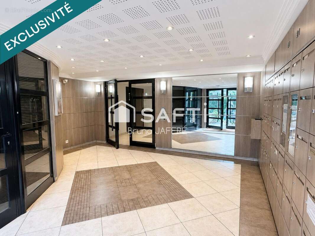 Photo 9 - Appartement à ISSY-LES-MOULINEAUX