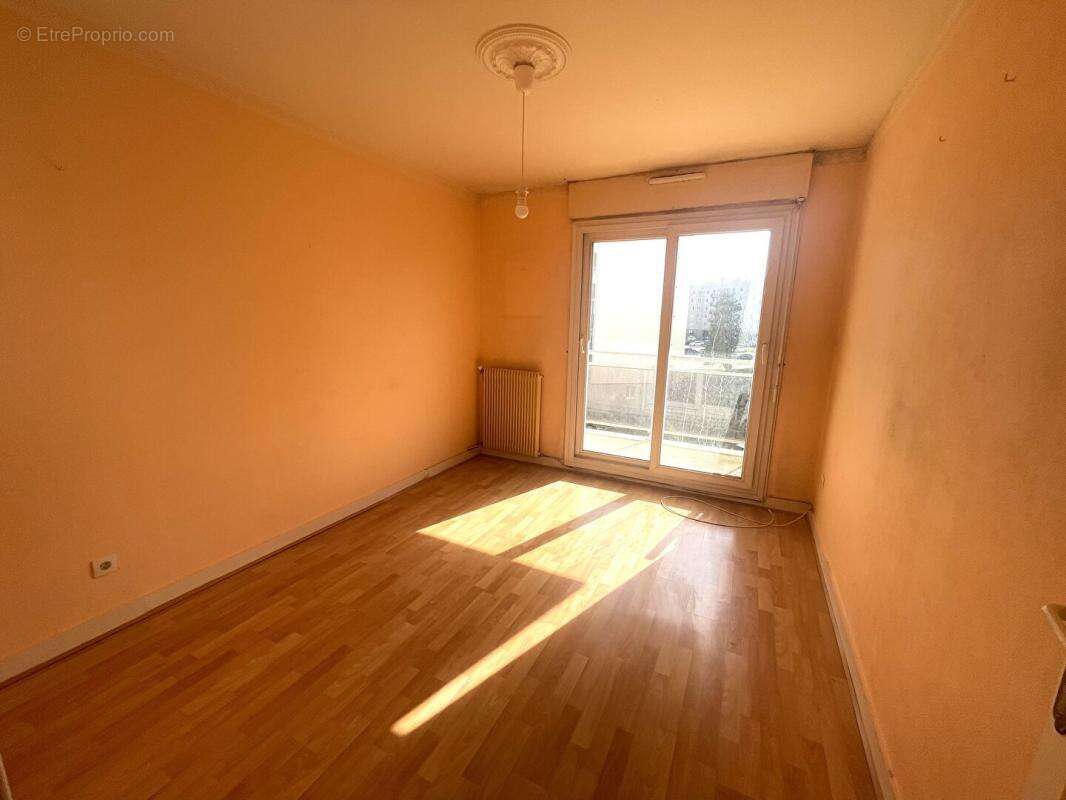 Appartement t3 bon etat - photo 14