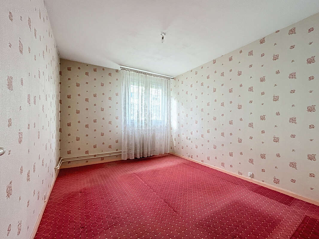 Appartement à CHENOVE