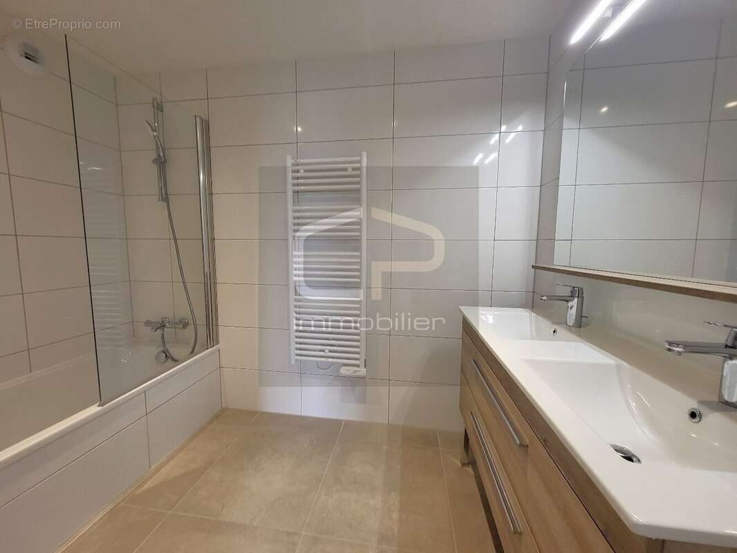 Annecy-le-Vieux  Appartement T4 dernier étage de 113 m² avec grande terrasse proche lac - photo 11