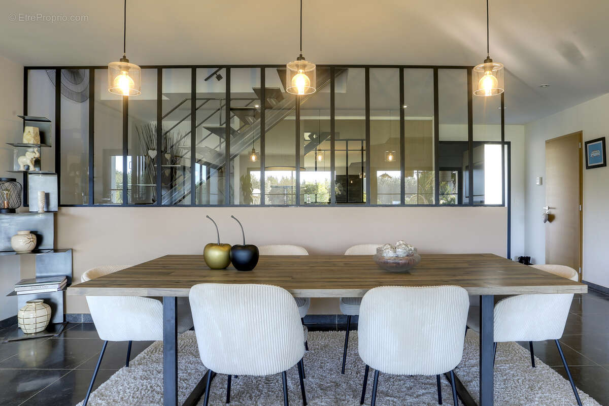 Maison à SAUBRIGUES