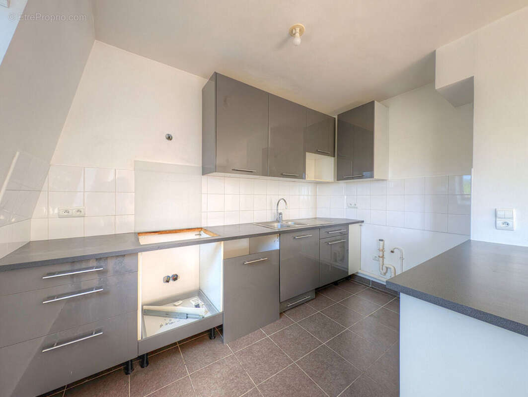 Appartement à LA GARENNE-COLOMBES