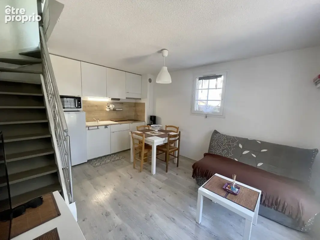 Cottage 2 pieces 28m2 avec jardin d'angle 200m plage et commerces ! - photo 8