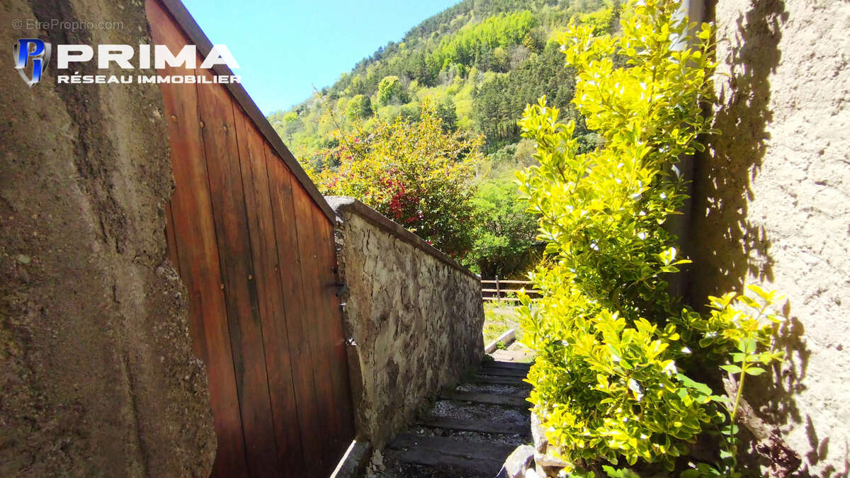 Maison à LA MURE