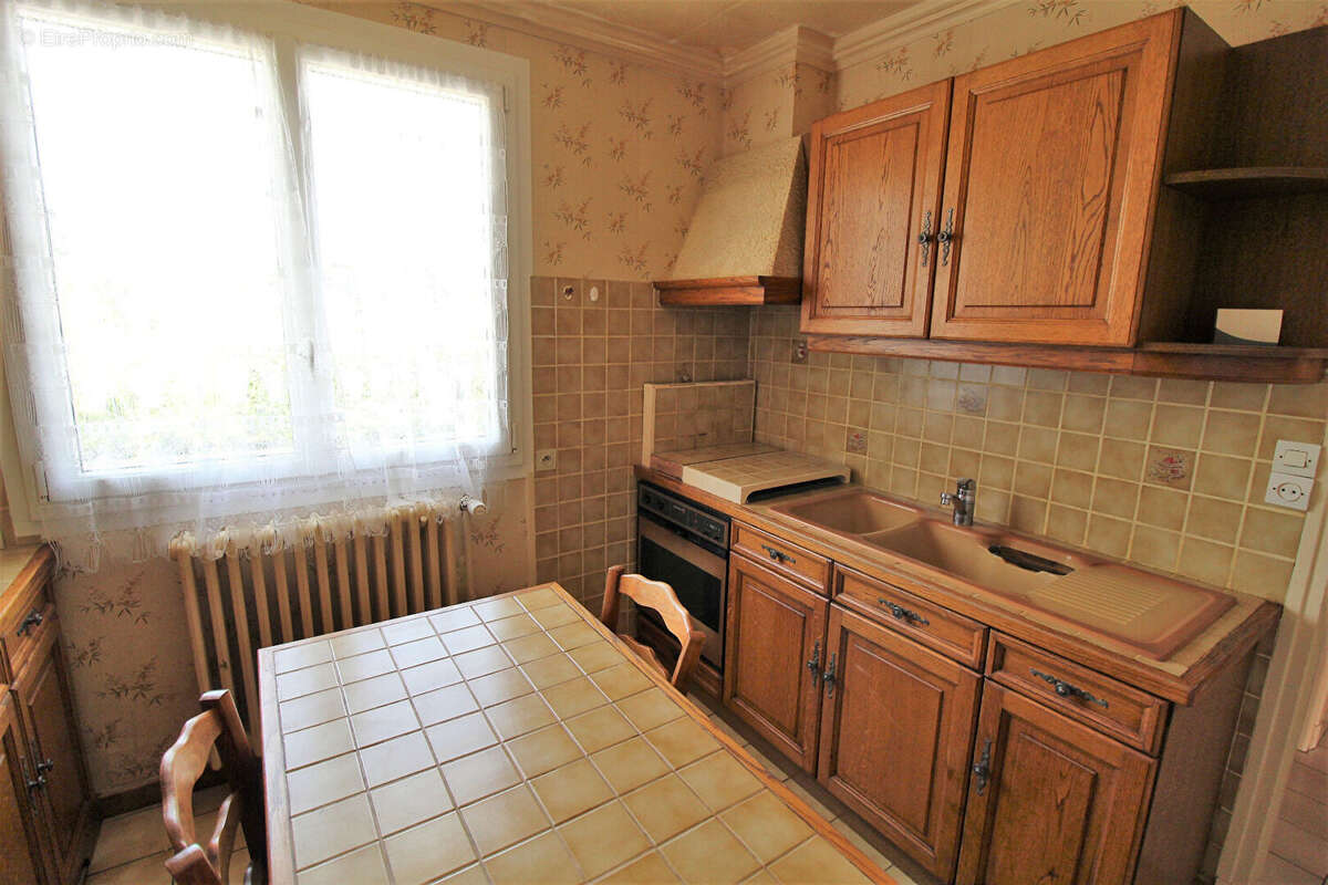 Maison à CHATEAUNEUF-EN-THYMERAIS