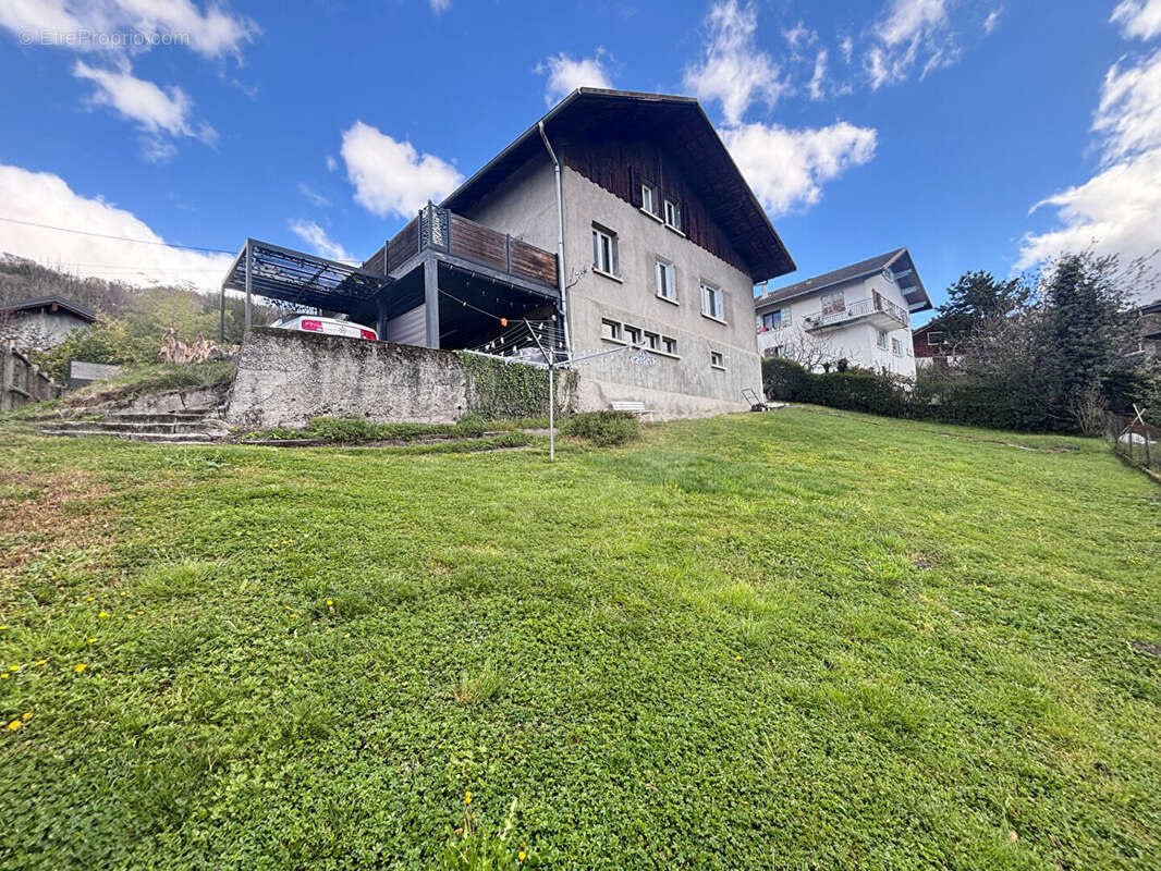 Maison à ALBERTVILLE