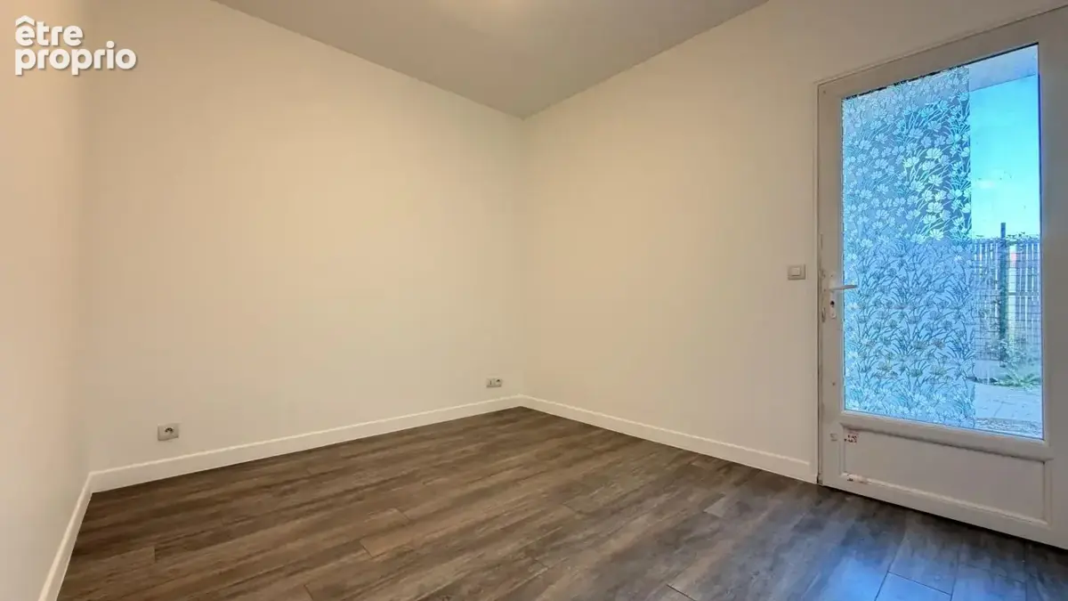 Appartement T2 de 51 m² avec terrasse privative - Cachan - photo 6