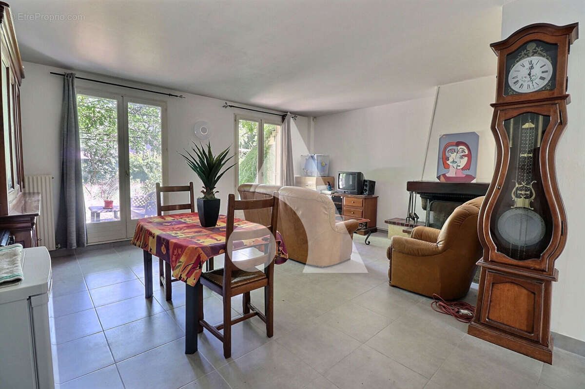 Maison - QUARTIER CALME -  Eragny Sur Oise - photo 3
