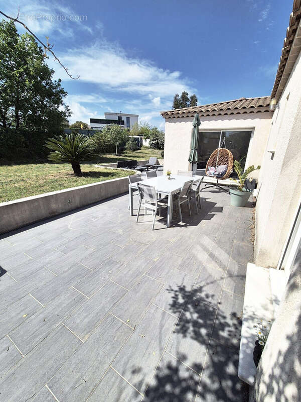 Maison à PUGET-SUR-ARGENS